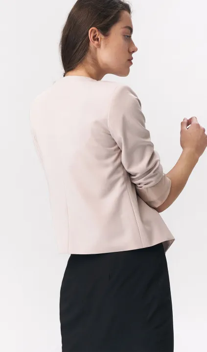 Beżowy krótki prosty żakiet 