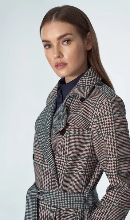 Dwurzędowy płaszcz z paskiem w pepitko