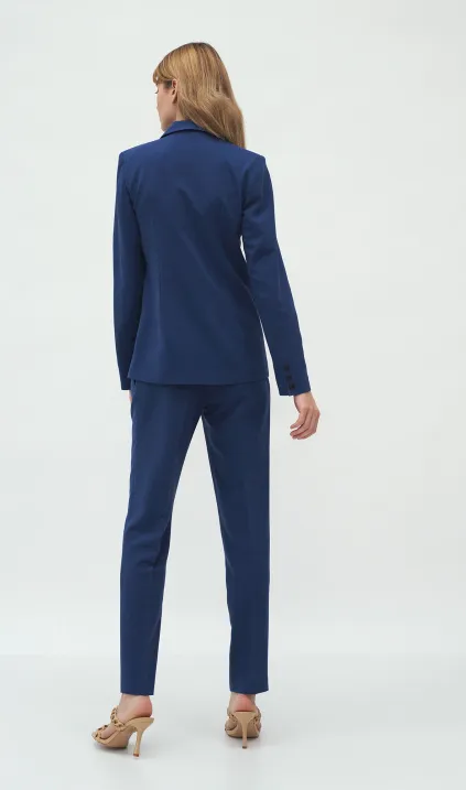 Klasyczny kobaltowy żakiet