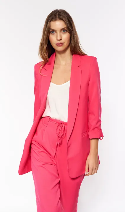 Różowa marynarka oversize