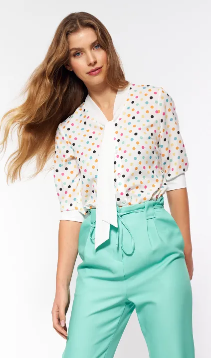 Subtle blouse in ecru/yellow colour