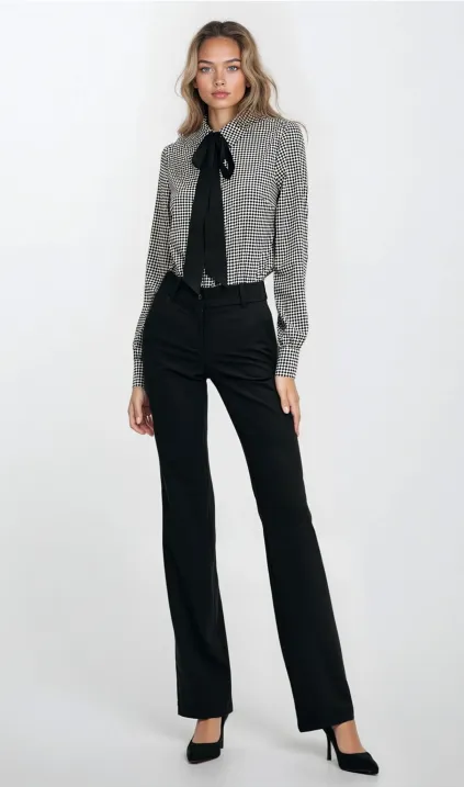 Bluzka z kokardą w romby