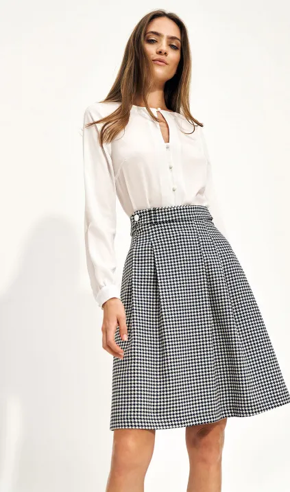 Widen skirt in pepito