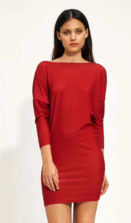 Czerwona mini sukienka typu nietoperz