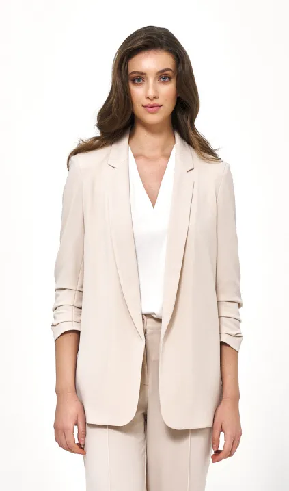 Beżowa marynarka bez zapięcia 