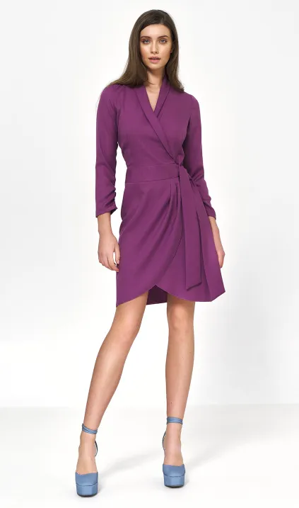 Purpurowa sukienka z wiązaniem