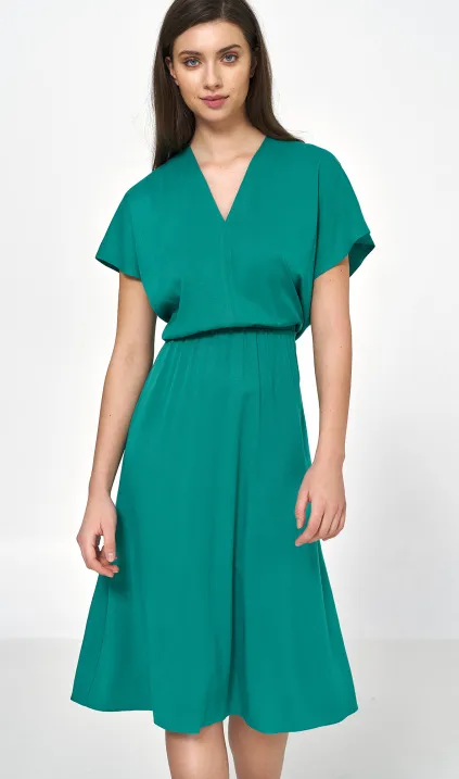 Green viscose dress