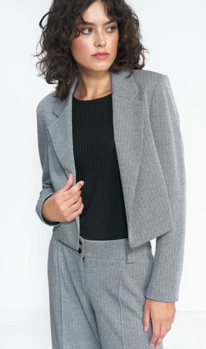 Krótki żakiet w czarną jodełkę