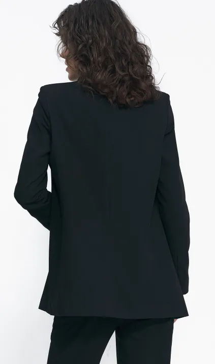 Klasyczna niezapinana czarna marynarka
