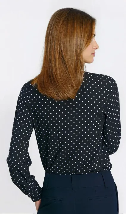 Czarna bluzka na stójce w groszki