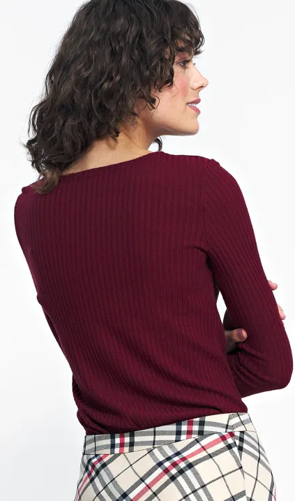 Bordowa bluzka z długim rękawem