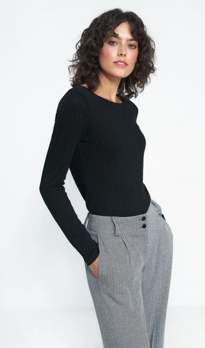 Czarna bluzka z długim rękawem