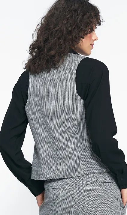 Garniturowa kamizelka w czarną jodełkę