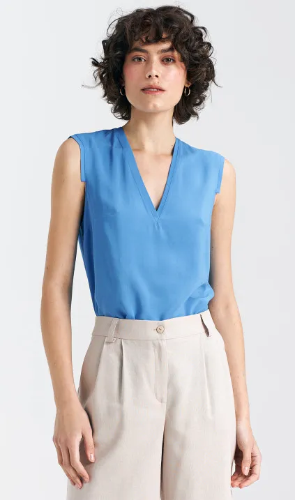 Bluzka bez rękawów, z dekoltem V - niebieski 