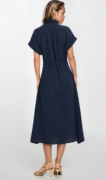 Bawełniana, muślinowa sukienka koszulowa - granat