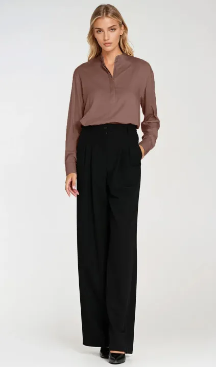 Wiskozowa bluzka polo ze stójką - mocca