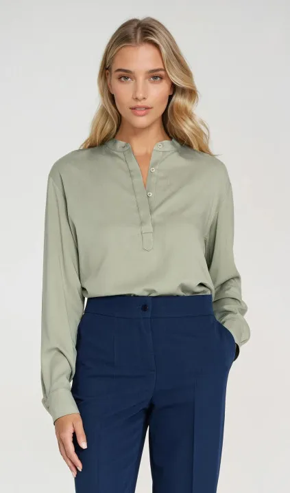 Viscose polo blouse with stand-up collar - pistachio