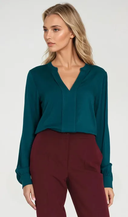 Wiskozowa bluzka z szeroką plisą na dekolcie - szmaragd