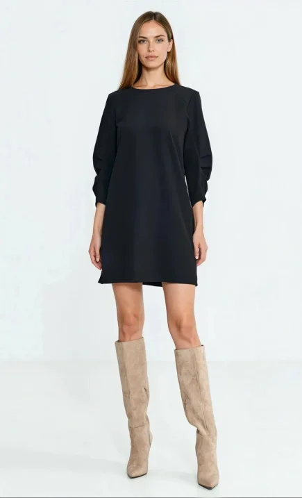 Sukienka z zakładkami na rękawach - czarny