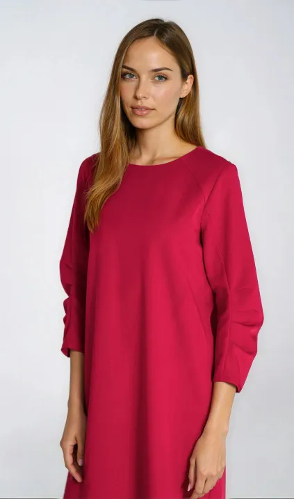 Sukienka z zakładkami na rękawach - czerwony