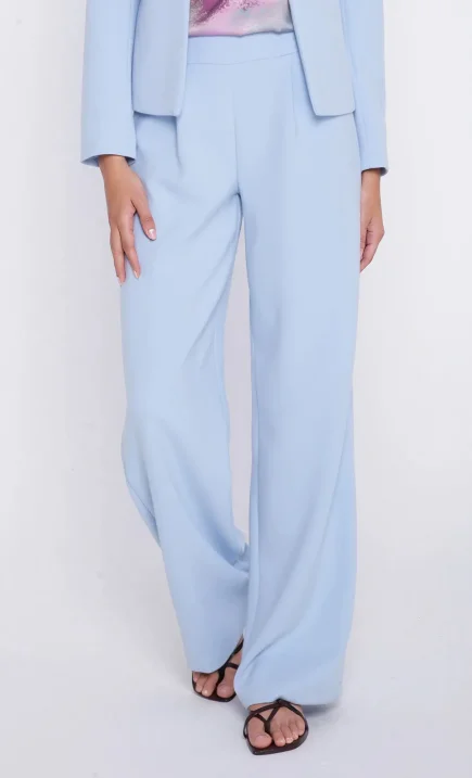 Trousers with wide waistband and pleats - sky blue