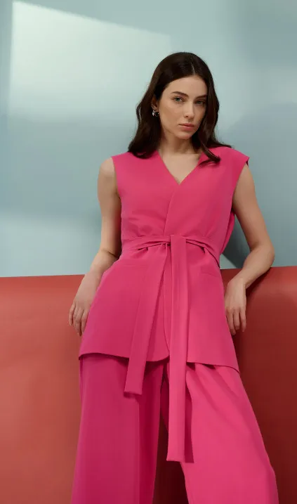 Przedłużana kamizelka wiązana w pasie - róż