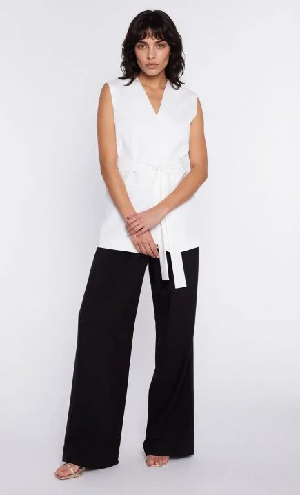 Przedłużana kamizelka wiązana w pasie - ecru