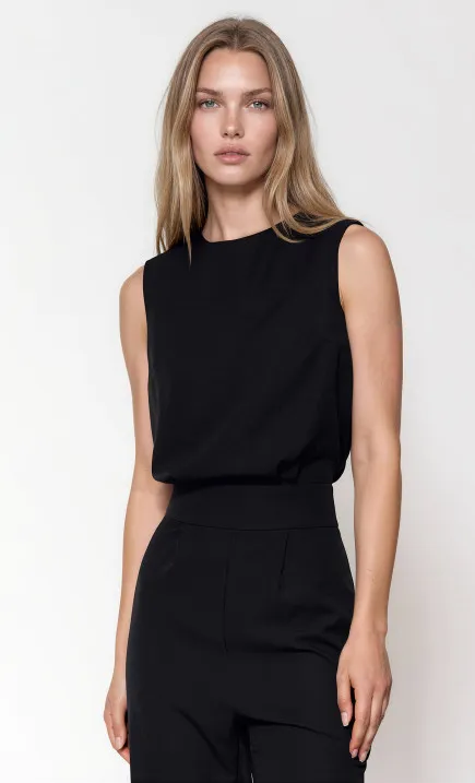 Elegant black jumpsuit